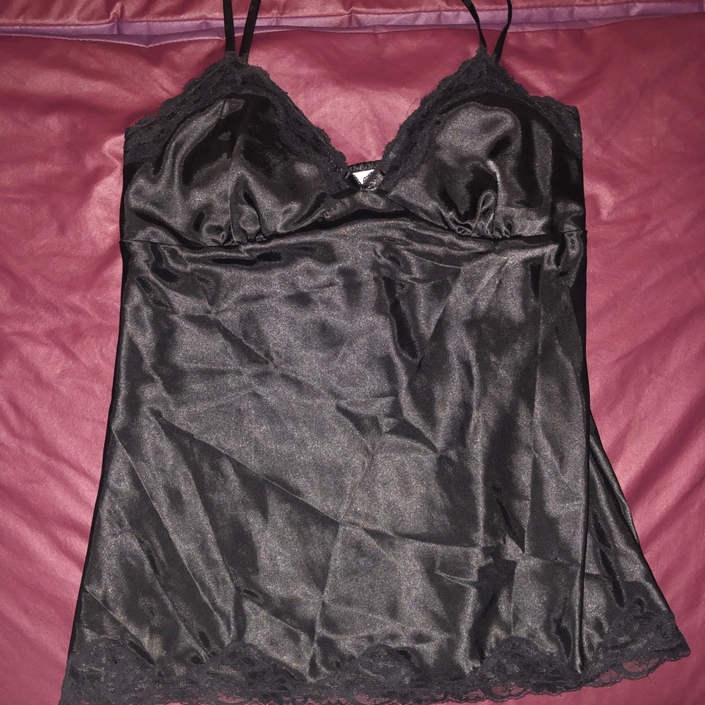 Black Nightie, Slip